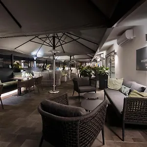 77 Seventy-seven - Maison D'art Collection Hotel Řím